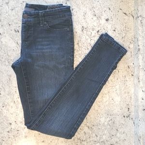 Nine West high rise medium wash skinny sz 2